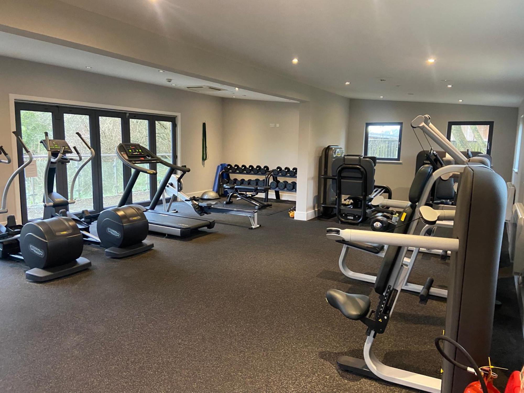 Reed Warbler - Hm111 - Lower Mill Estate Penthouse Apartment With Spa Access Somerford Keynes Luaran gambar