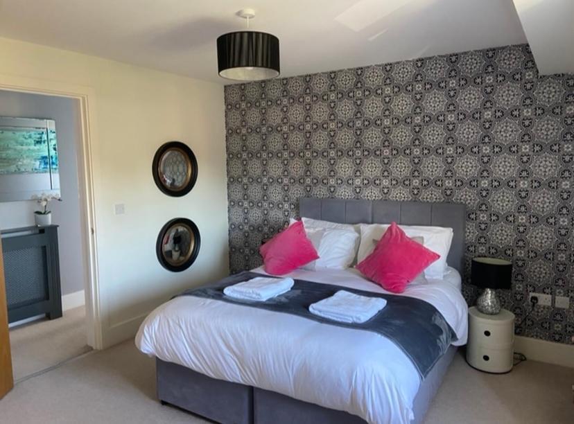 Reed Warbler - Hm111 - Lower Mill Estate Penthouse Apartment With Spa Access Somerford Keynes Luaran gambar